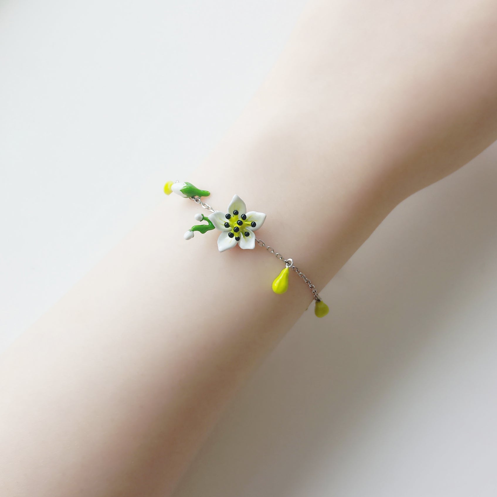 Pear Flower Bracelet